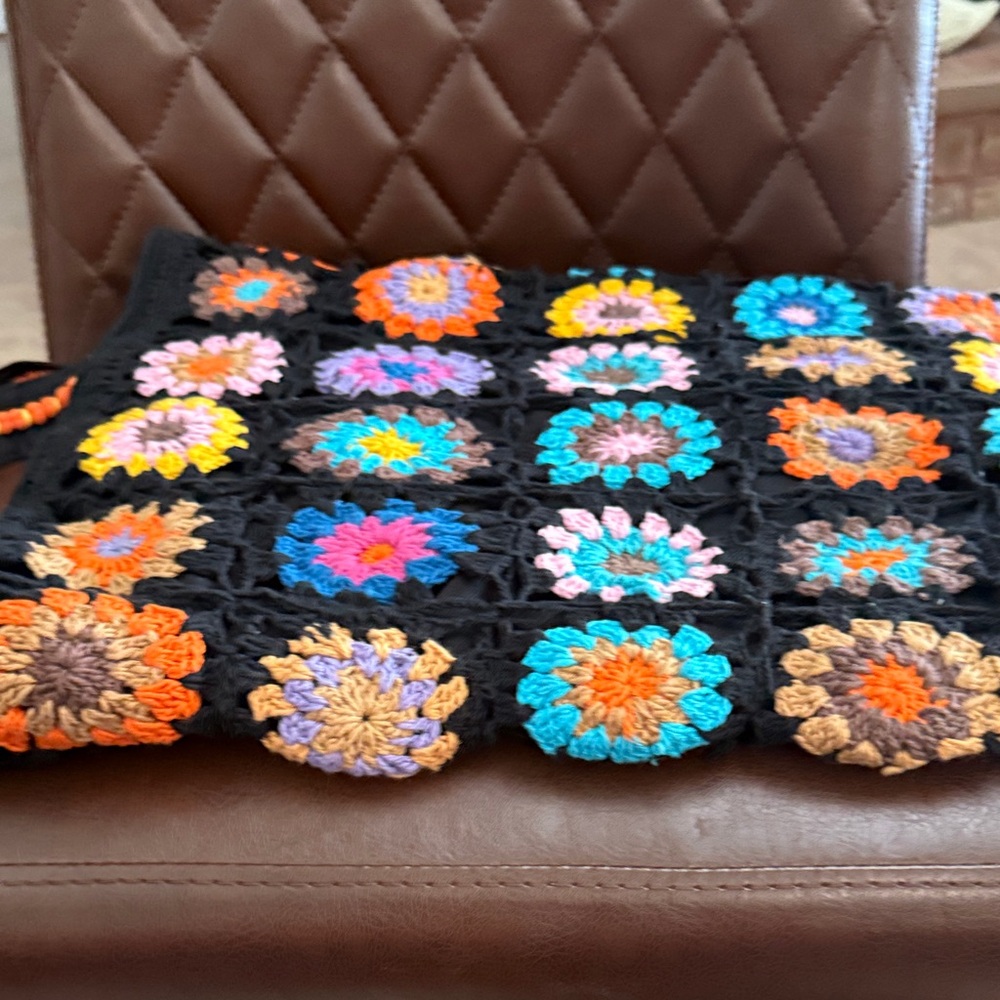 NWT Colorful Crochet Pattern Tote Bag - Picture 6 of 8